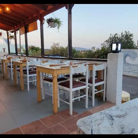 Knossos Aparthotel Palekastro